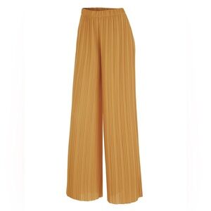 Made by‎ Johnny pants